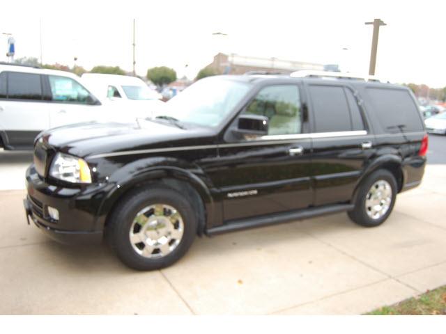 Photo of 2006 Lincoln Navigator
