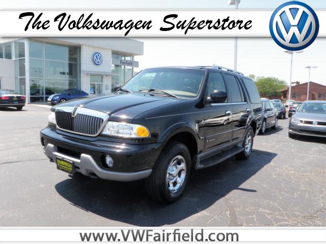 Photo of 2002 Lincoln Navigator