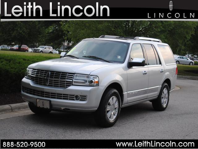 Photo of 2010 Lincoln Navigator