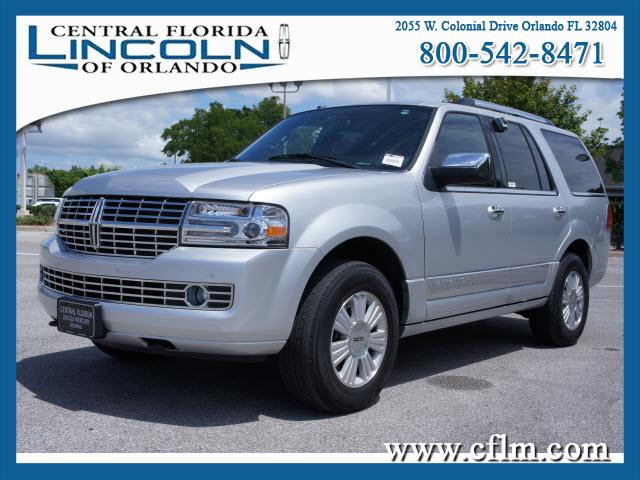Photo of 2010 Lincoln Navigator