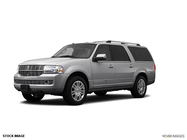 Photo of 2012 Lincoln Navigator L