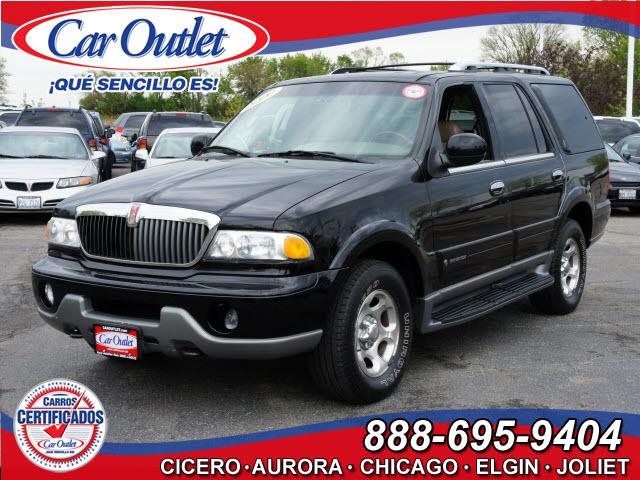 Photo of 2000 Lincoln Navigator