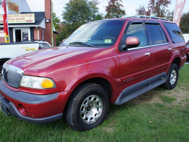 Photo of 1998 Lincoln Navigator