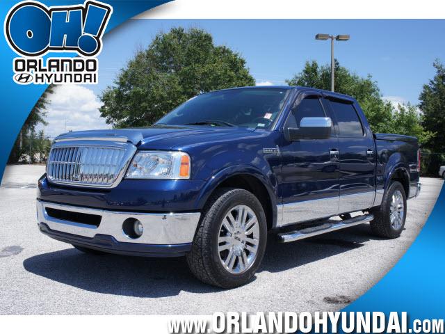 Photo of 2007 Lincoln Mark LT