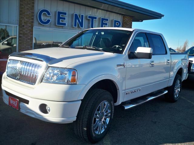 Photo of 2007 Lincoln Mark LT
