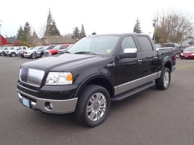 Photo of 2006 Lincoln Mark LT