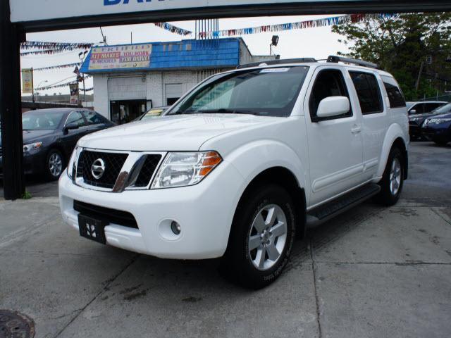 Photo of 2008 Nissan Pathfinder