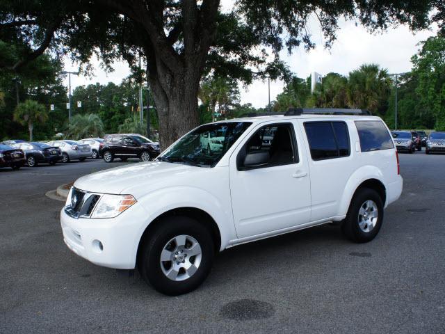 Photo of 2009 Nissan Pathfinder