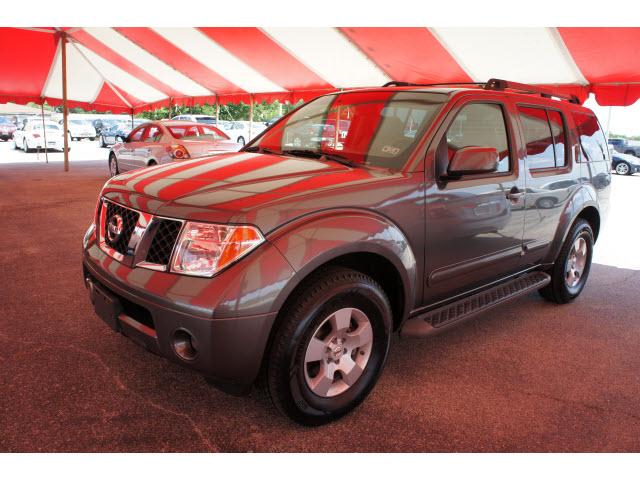 Photo of 2007 Nissan Pathfinder