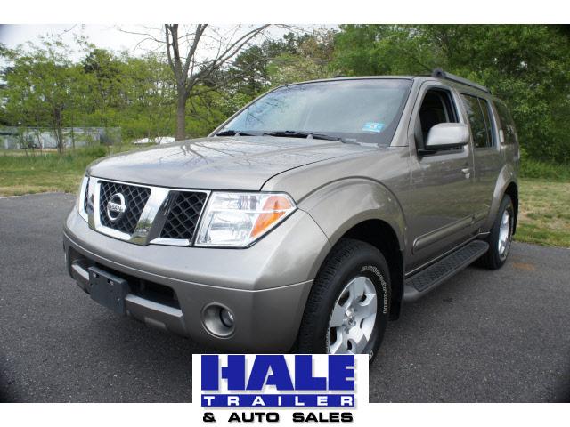 Photo of 2006 Nissan Pathfinder