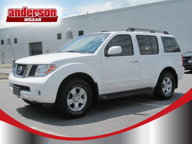Photo of 2006 Nissan Pathfinder