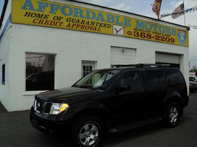 Photo of 2006 Nissan Pathfinder