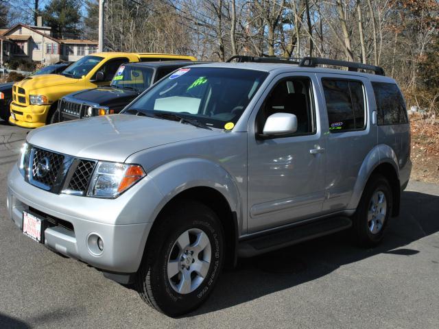 Photo of 2007 Nissan Pathfinder