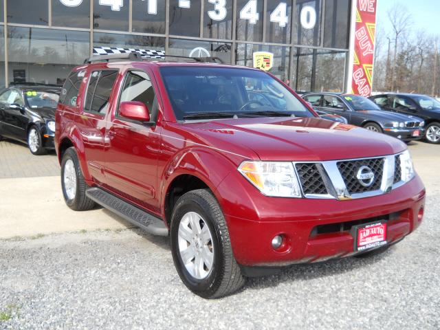 Photo of 2006 Nissan Pathfinder