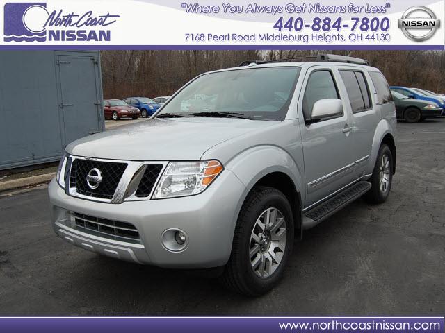 Photo of 2011 Nissan Pathfinder