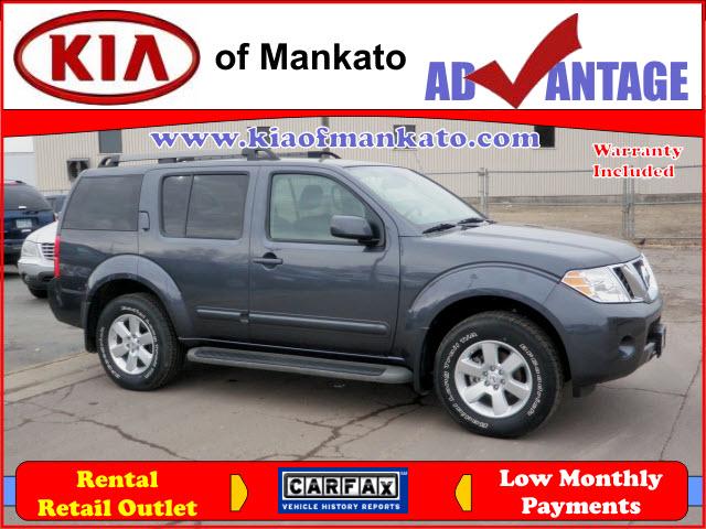 Photo of 2011 Nissan Pathfinder