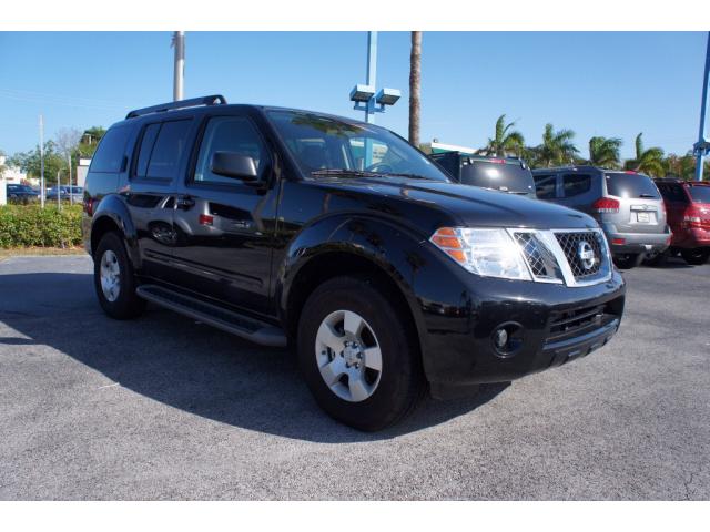 Photo of 2011 Nissan Pathfinder