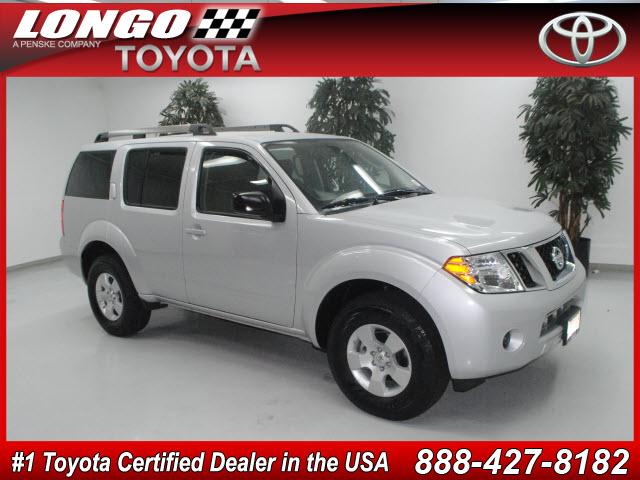 Photo of 2012 Nissan Pathfinder