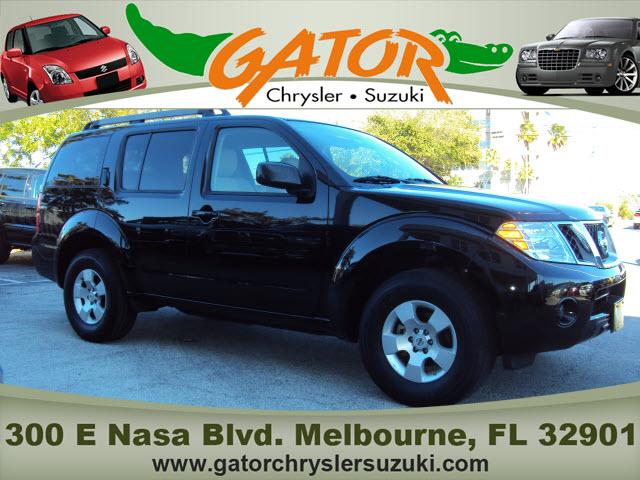 Photo of 2010 Nissan Pathfinder
