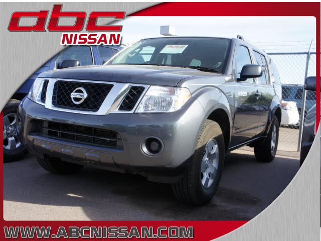 Photo of 2011 Nissan Pathfinder