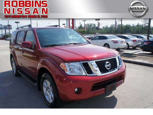 Photo of 2010 Nissan Pathfinder