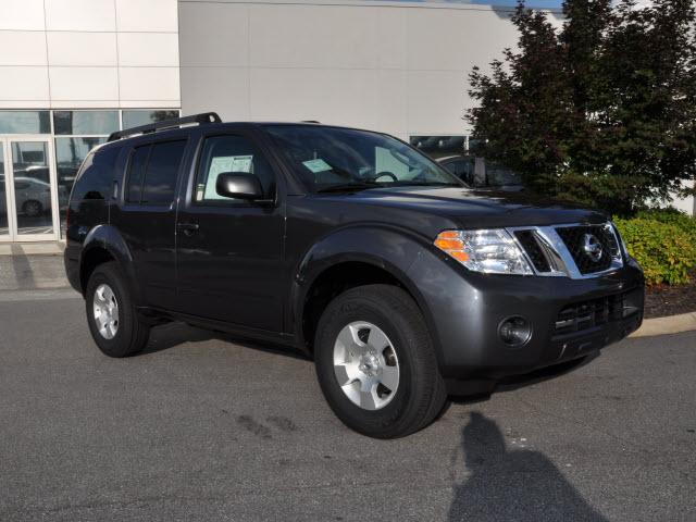Photo of 2012 Nissan Pathfinder