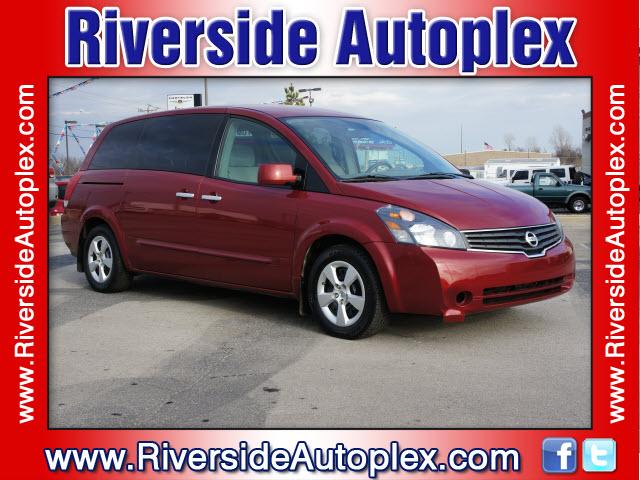 Photo of 2007 Nissan Quest