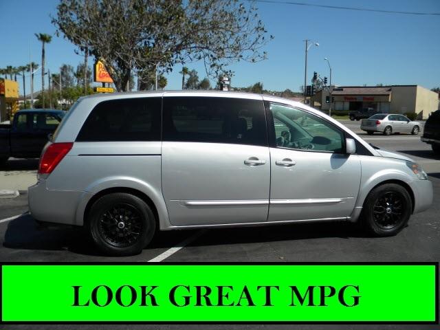 Photo of 2004 Nissan Quest