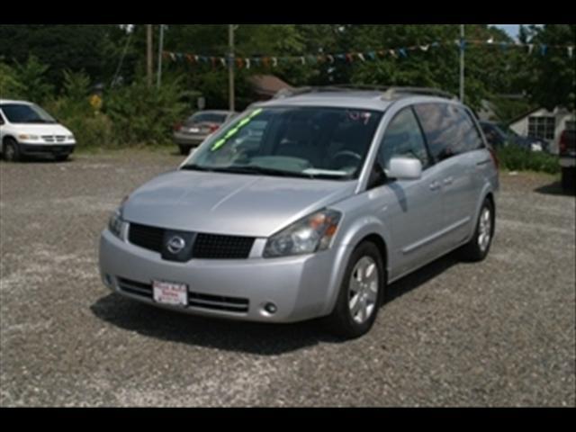 Photo of 2004 Nissan Quest