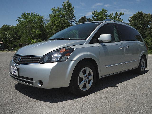 Photo of 2009 Nissan Quest