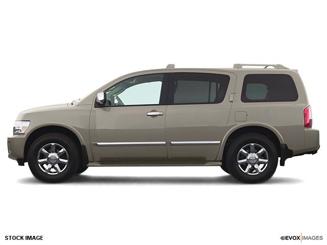 Photo of 2004 Infiniti QX56