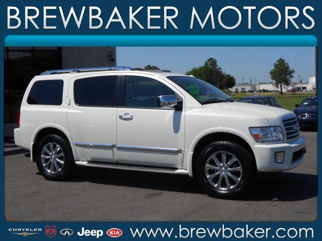 Photo of 2010 Infiniti QX56