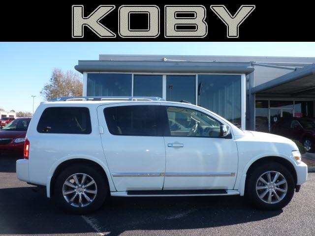 Photo of 2010 Infiniti QX56