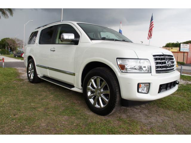 Photo of 2010 Infiniti QX56