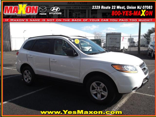 Photo of 2009 Hyundai Santa Fe