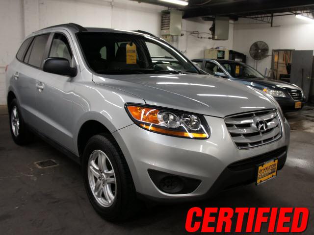 Photo of 2010 Hyundai Santa Fe