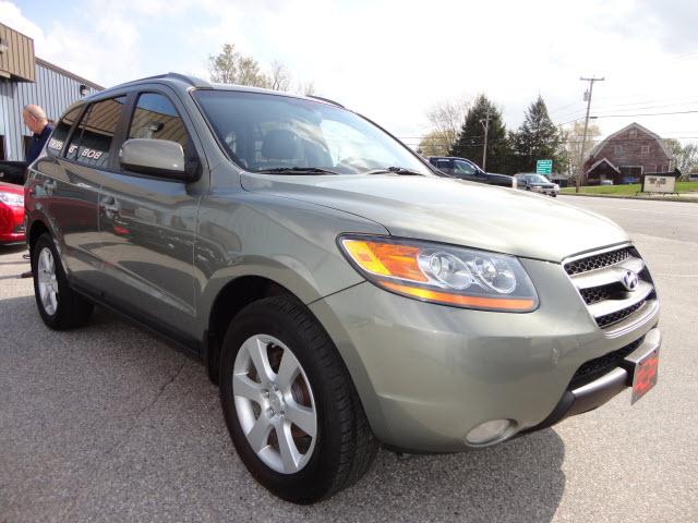 Photo of 2008 Hyundai Santa Fe