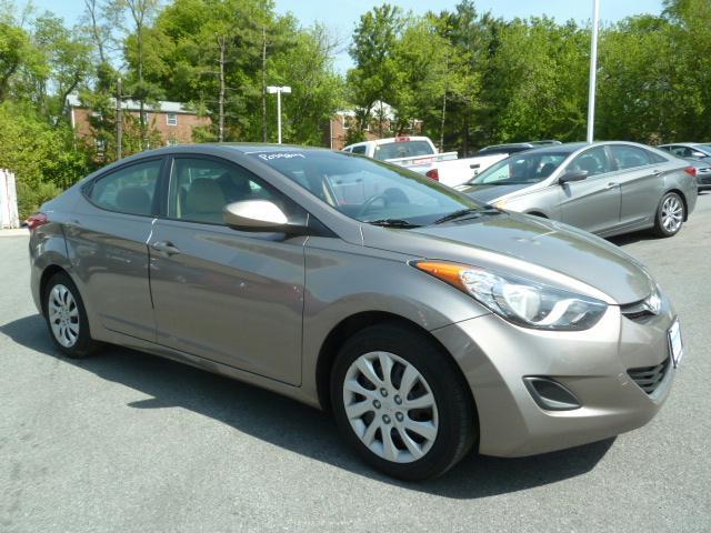 Photo of 2011 Hyundai Elantra