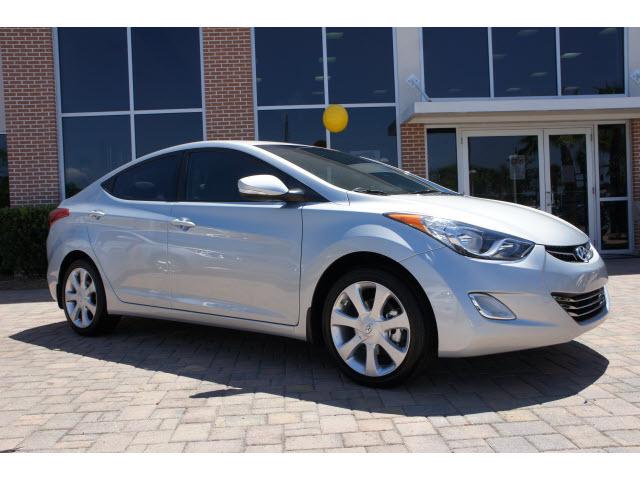 Photo of 2013 Hyundai Elantra