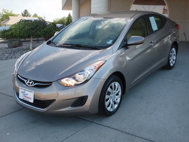 Photo of 2011 Hyundai Elantra