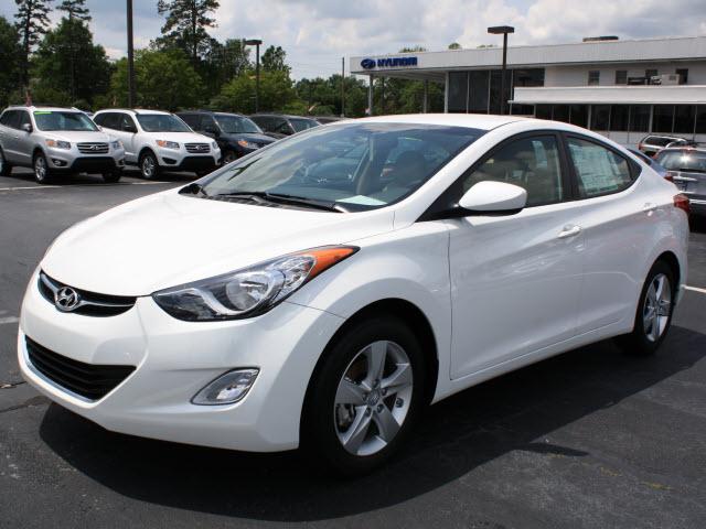 Photo of 2013 Hyundai Elantra