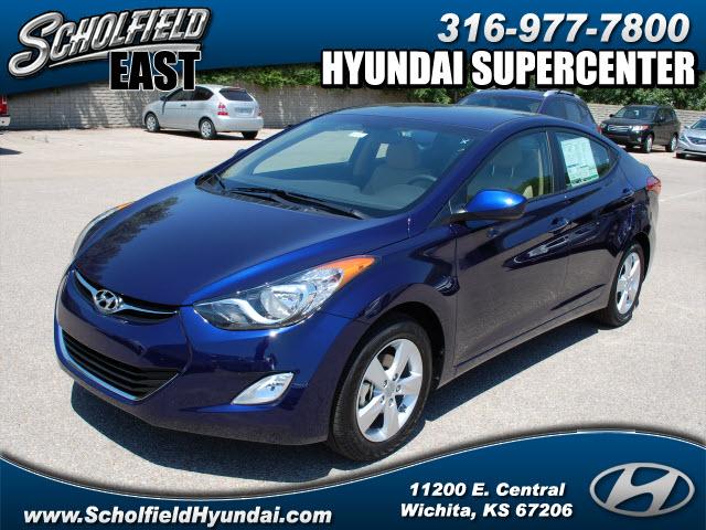 Photo of 2013 Hyundai Elantra