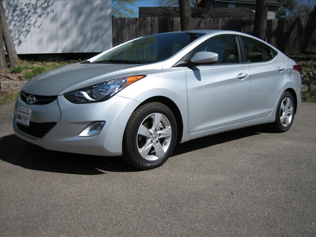Photo of 2012 Hyundai Elantra