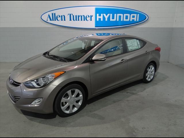 Photo of 2013 Hyundai Elantra