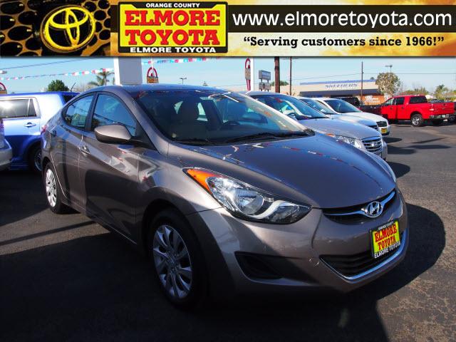 Photo of 2011 Hyundai Elantra