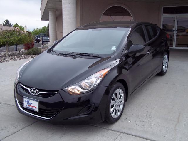 Photo of 2012 Hyundai Elantra