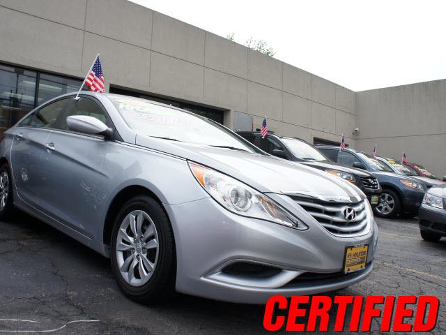Photo of 2011 Hyundai Sonata