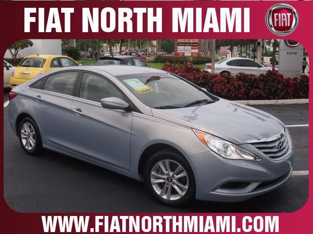 Photo of 2011 Hyundai Sonata