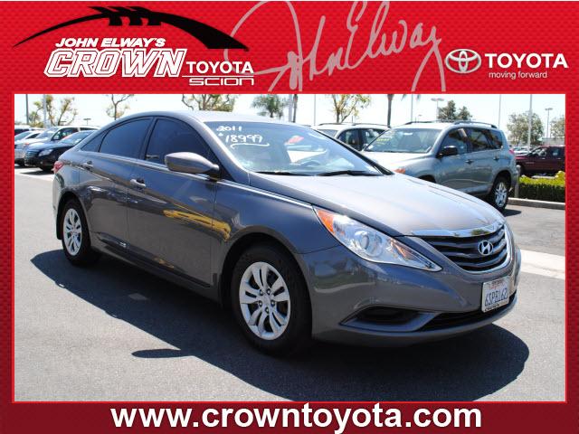 Photo of 2011 Hyundai Sonata