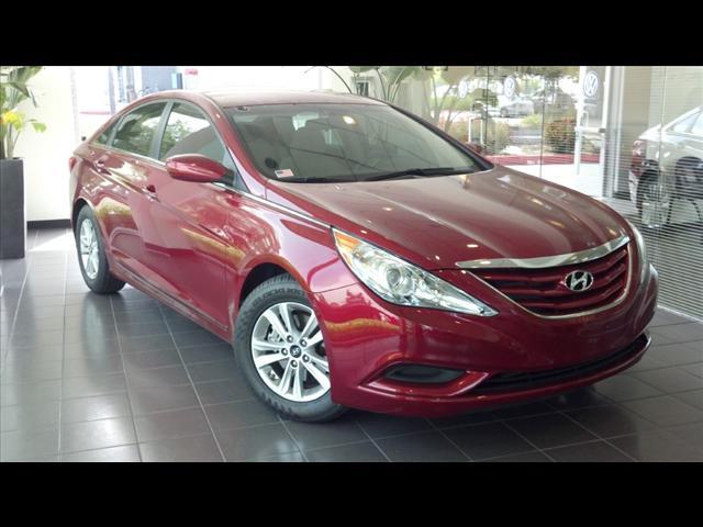 Photo of 2011 Hyundai Sonata